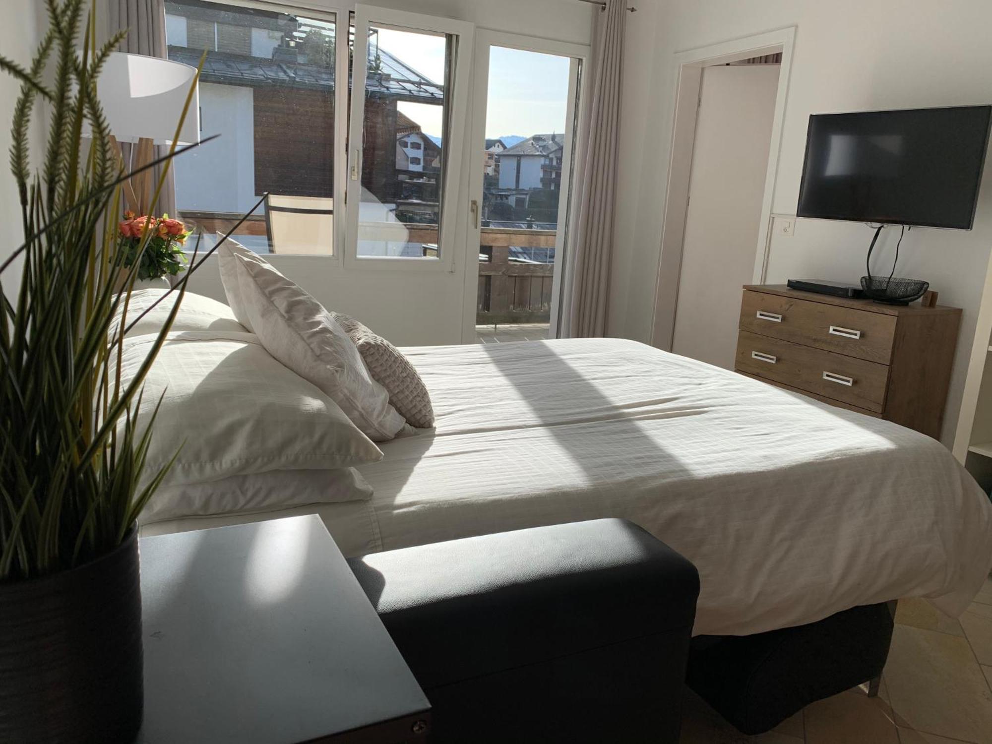 Apartment Near Laax Lake Exteriör bild